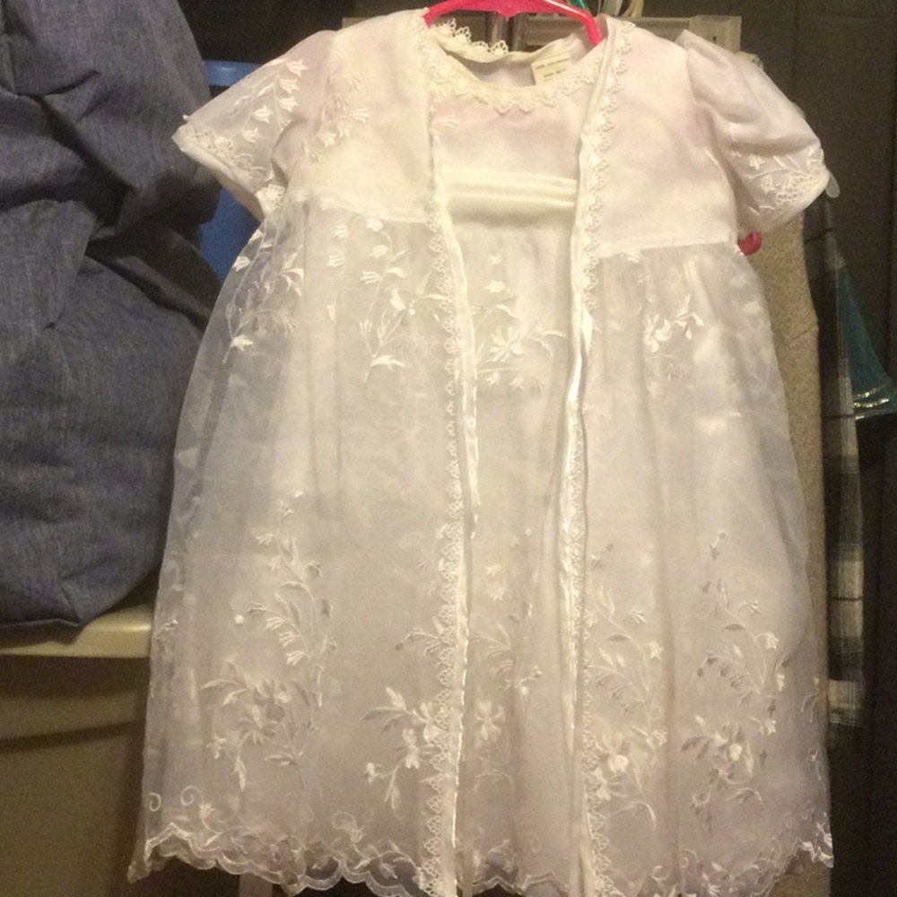Semi vintage christening dress 6-12 months